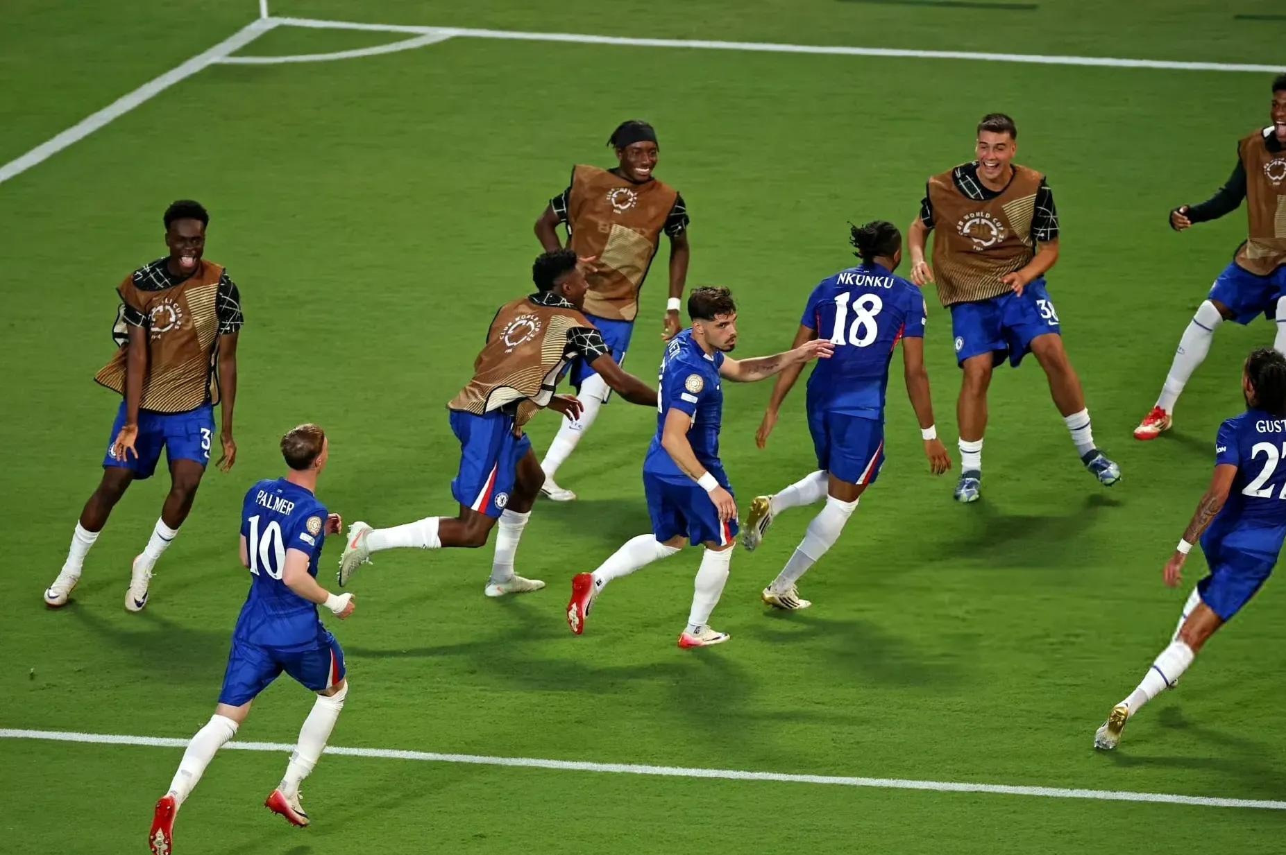 里昂中场重伤将缺席多场比赛,团队需要其他球员踢出火花的简单介绍 里昂中场重伤将缺席多场比赛,团队需要其他球员踢出火花的简单介绍