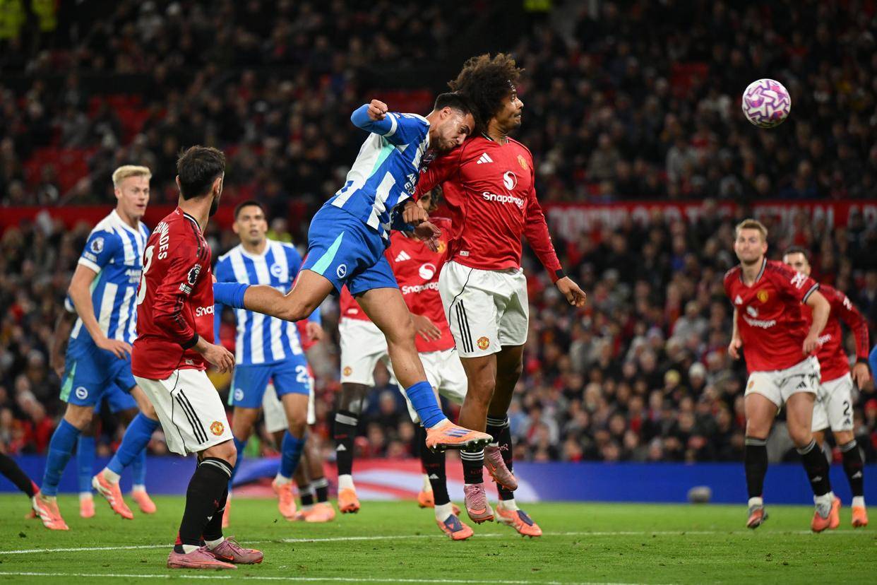 关于曼联客场大胜,英超前四之争再次升温的信息 关于曼联客场大胜,英超前四之争再次升温的信息