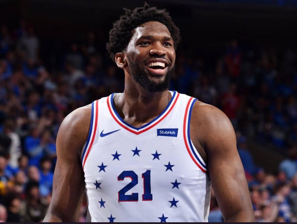 猛龙中锋受伤，将缺席接下来几场比赛的简单介绍