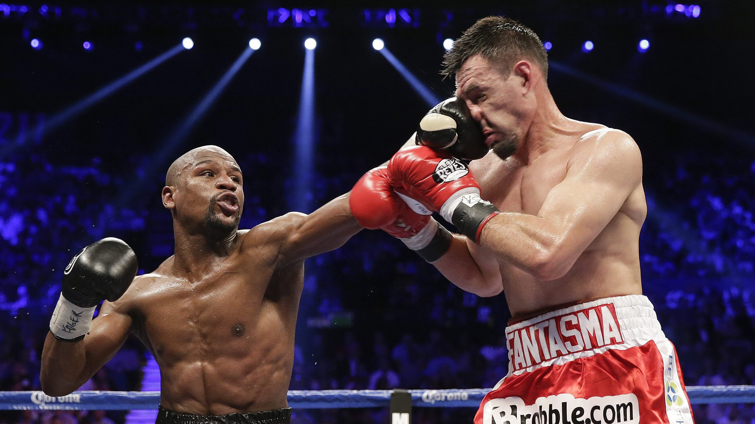 从广厦绝杀到世界杯接管，霍勒迪的双重时刻